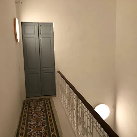 3 Bedroom Maltese Townhouse * Sliema