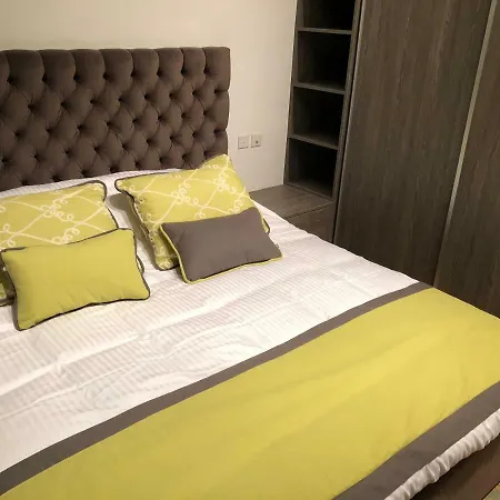 Ferienhaus 3 Bedroom Maltese Townhouse