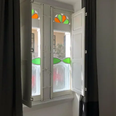 3 Bedroom Maltese Townhouse * Sliema